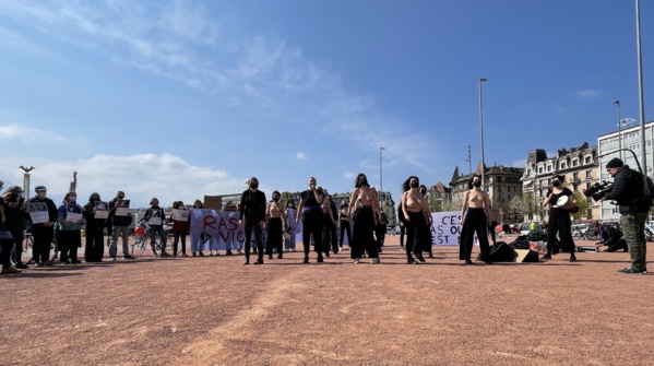 Réforme de la loi sur le viol: colère et ras le bol ont retenti sur la plaine de Plainpalais Réforme de la loi sur le viol: colère et ras le bol ont retenti sur la plaine de Plainpalais