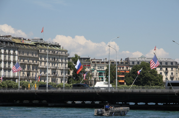 Sommet international: des Genevois patients, dubitatifs et impressionnés Sommet international: des Genevois patients, dubitatifs et impressionnés