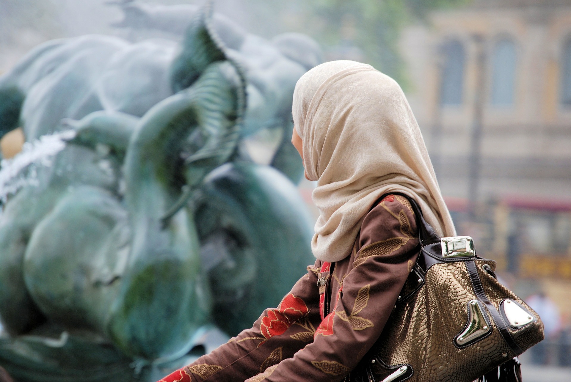 Votation du 7 mars: pourquoi entend-on si peu les femmes musulmanes ?