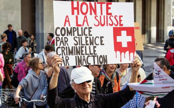 Des milliers de manifestants pour dire “Stop au génocide”